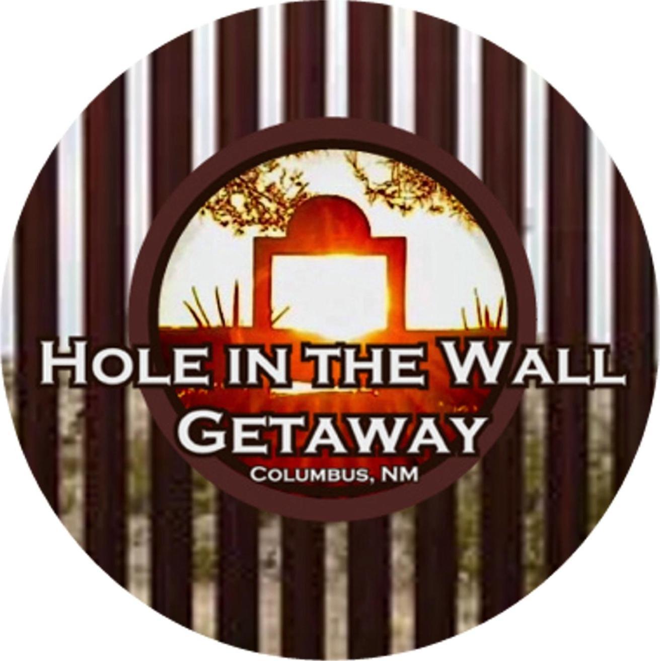 Hole In The Wall Getaway - Usa Mexico Border Bed And Breakfast Columbus Ngoại thất bức ảnh
