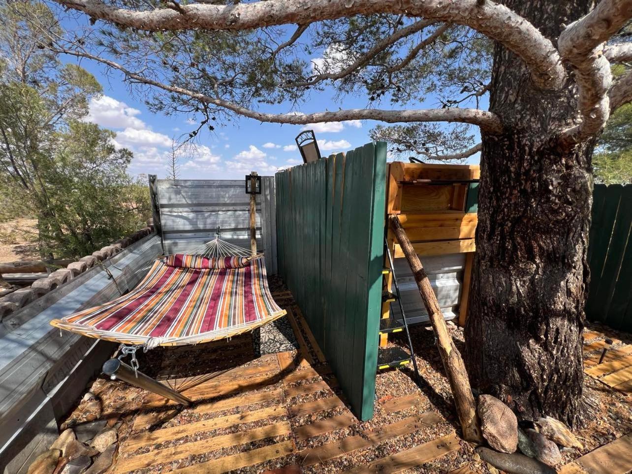 Hole In The Wall Getaway - Usa Mexico Border Bed And Breakfast Columbus Ngoại thất bức ảnh